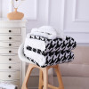 ODM Chunky Knit Throw Blanket Wholesale Cozy Warm Soft Black And White