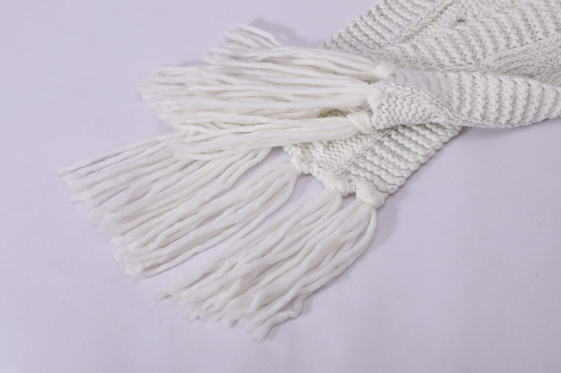 high quality knitted scarf 