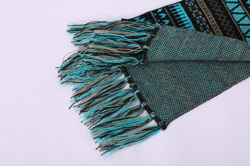 Wholesale knitted scarf 