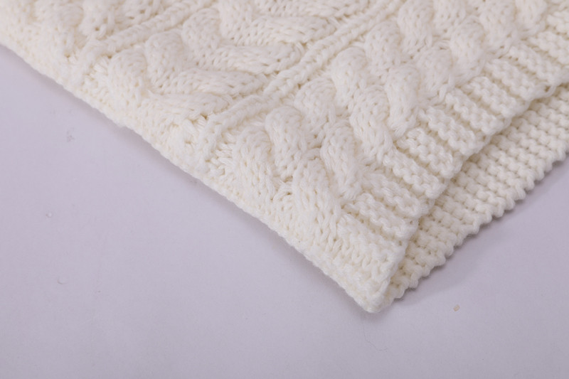 Wholesale warm knitted scarf 
