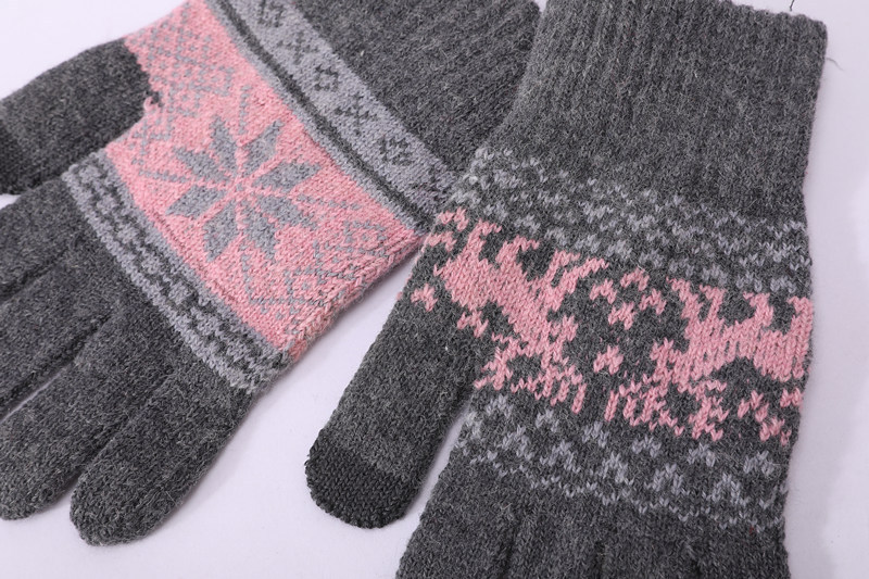 Women Knitted Gloves