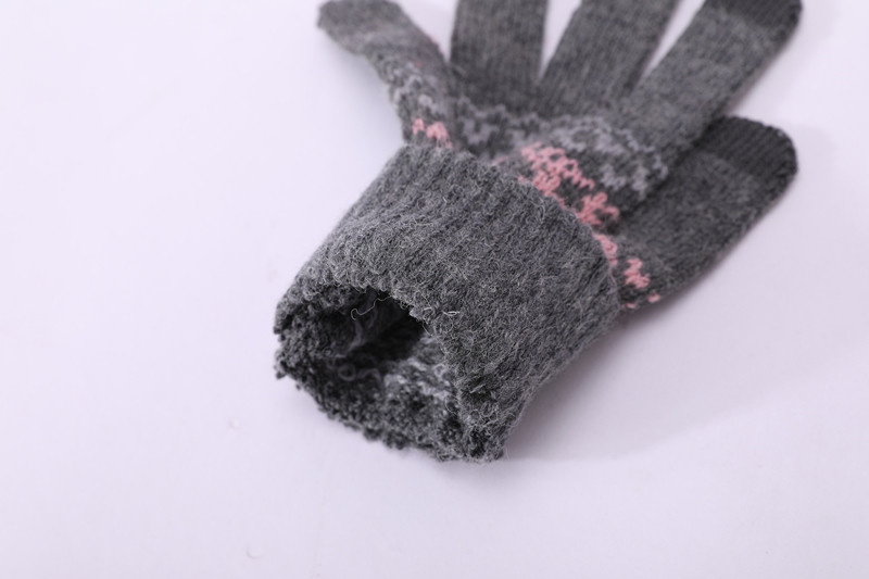 Women Knitted Gloves