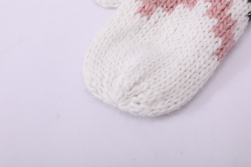 knit winter gloves