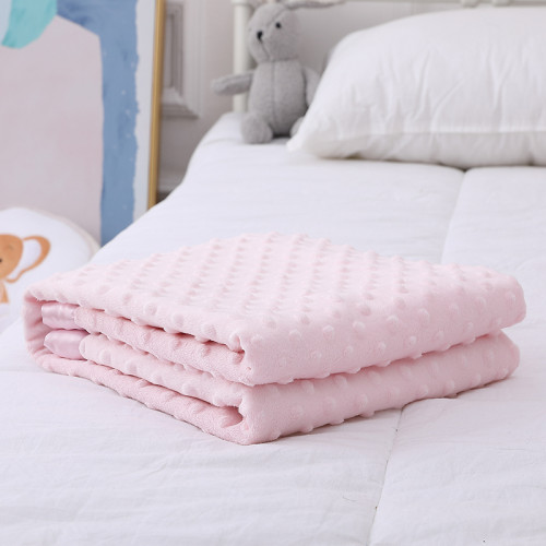 Вязаные детские одеяла оптом двухслойная пунктирная основа с атласным одеялом с приятным принтом
