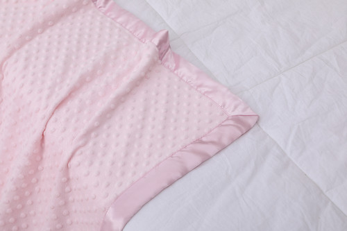 Mantas de bebé tejidas al por mayor con forro punteado de doble capa con manta estampada de satén tierno