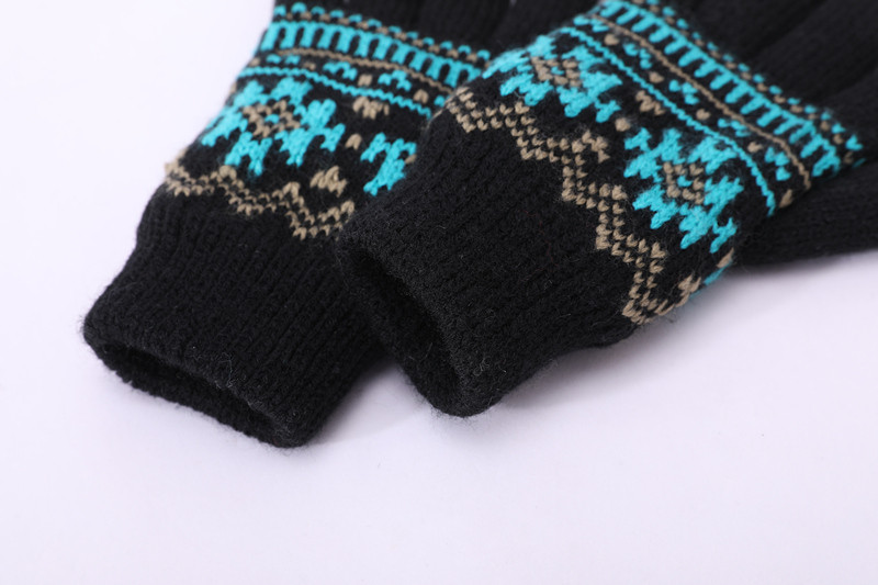 Wholesale Knitted Gloves