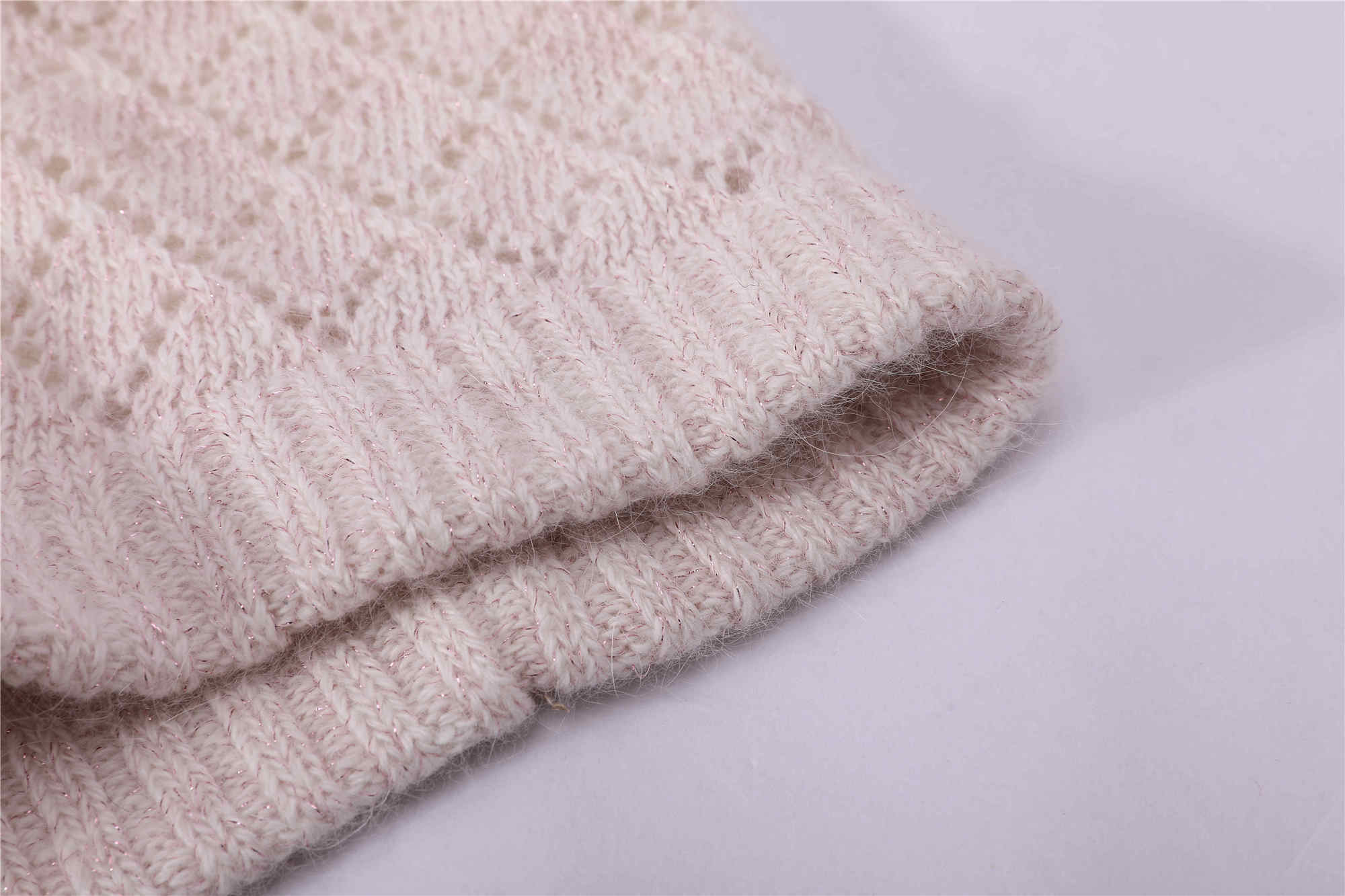 ladies knitted beanie hats