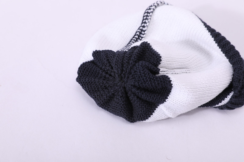 knitted bunny ears baby hat