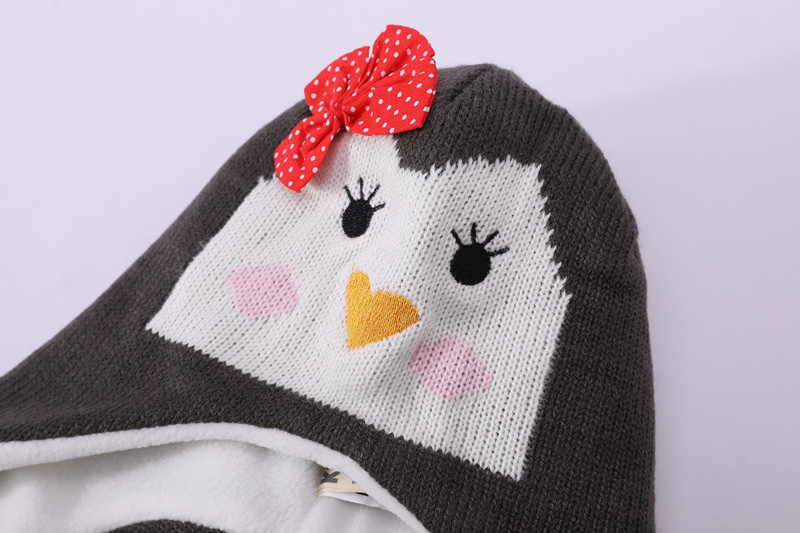 Wholesale Knitted Baby Hat Gloves and Scarf Set With Cute Penguin pattern knit baby hat gloves scarf