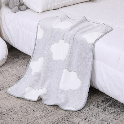 Grey Clouds Soft Fannel Knitted Baby Blanket Wholesale Recyclable Fabric for Best Comfort
