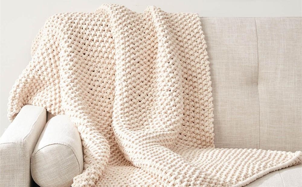 methods of cleaning and maintaining knitted hats