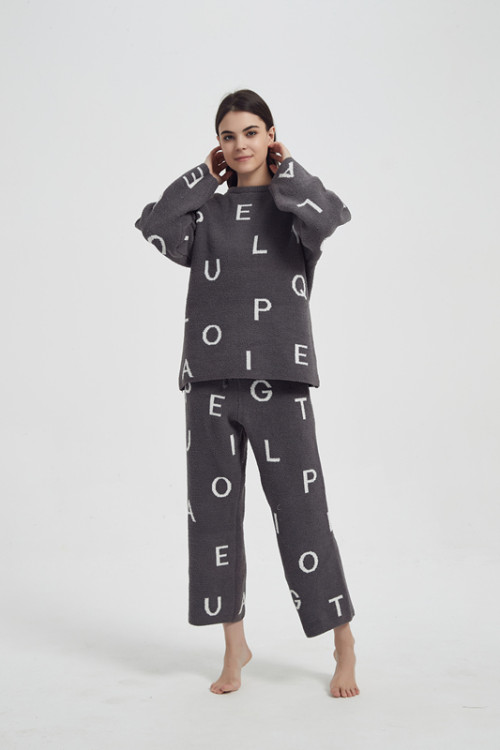 Wholesale Women's Pajamas Set with Alphabet Patterns- Long Sleeve Shirt and Pajama Pants from China