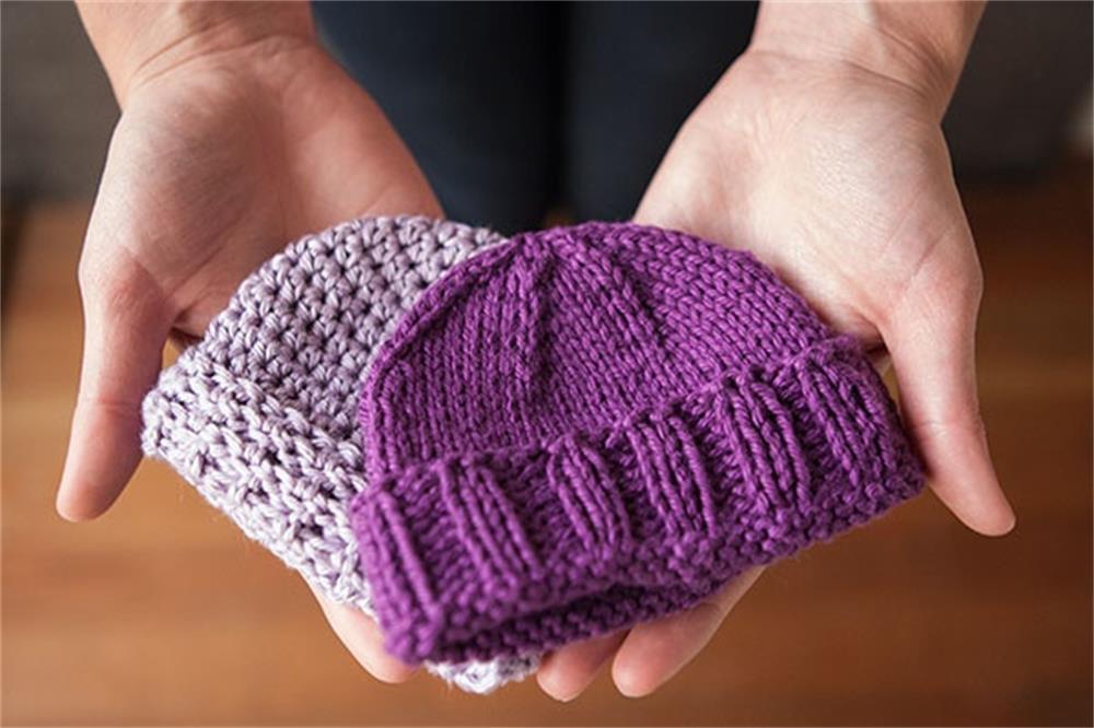 the hand-washing and machine-washing methods of baby knitted hats