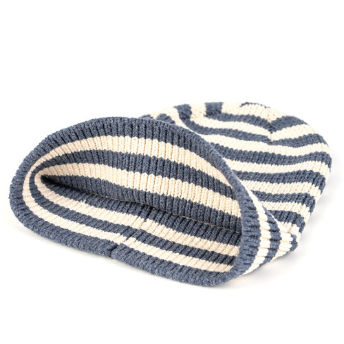 Wholesale Women's Daily Sparkle Stripe knitted Beanie knitted Hat From Chinese Manufacturer