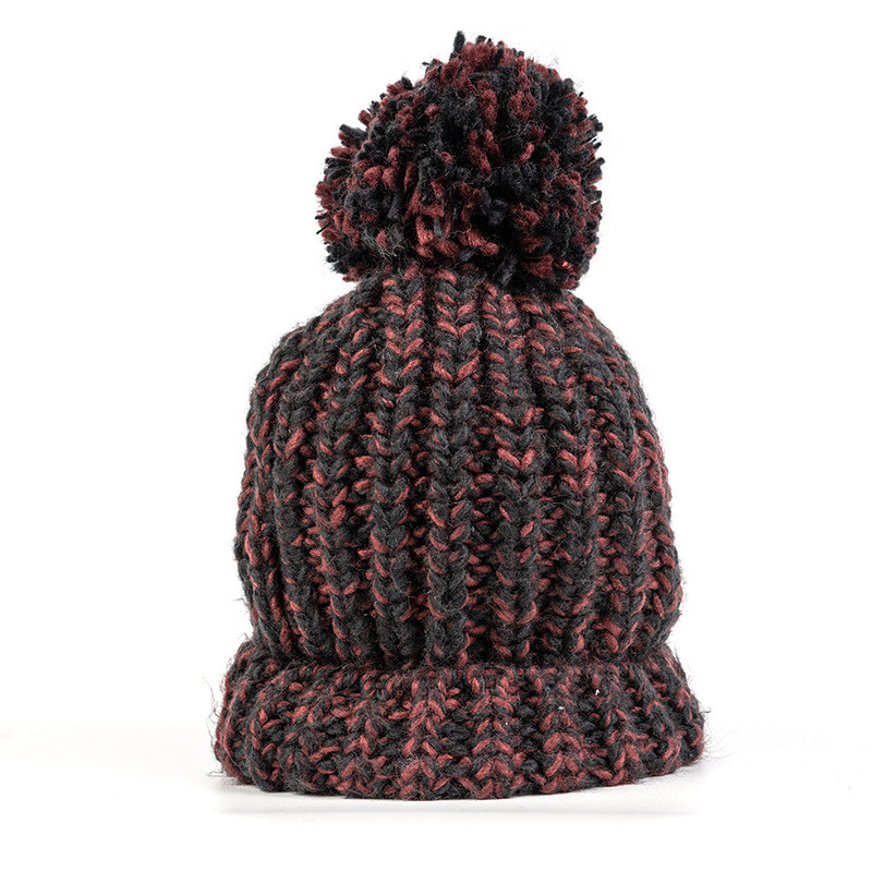 Wholesale Women's Irish Cable Knitted Soft beanie with pom Poms knit warm beanie hat caps 