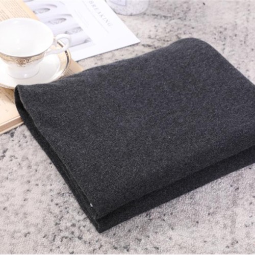 What Are the Characteristics and Advantages of Recycled Cashmere Knitted Blankets?