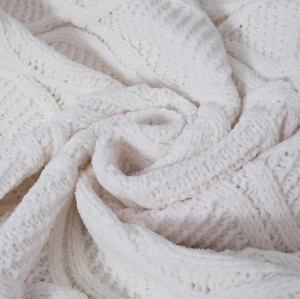Vente en gros de couvertures en tricot Chunky Kings Size avec pompons du fournisseur chinois