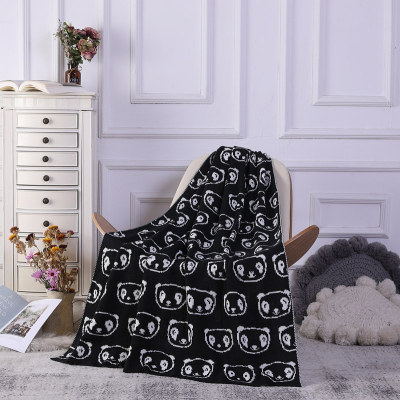 Wholesale Cute Panda Jacquard Throw blanket Double-Faced knit blanket From Chinese Factory