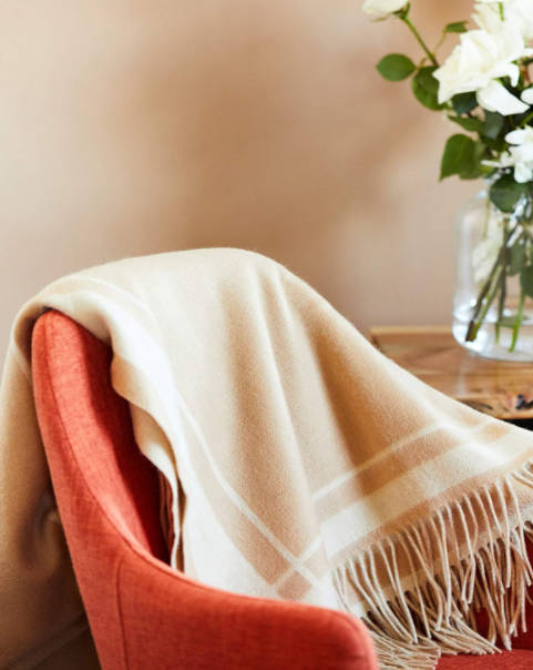 Cashmere Reversible Throw Blanket with Fringes Ultra Soft Accent Blanket for Couch, Sofa & Bed