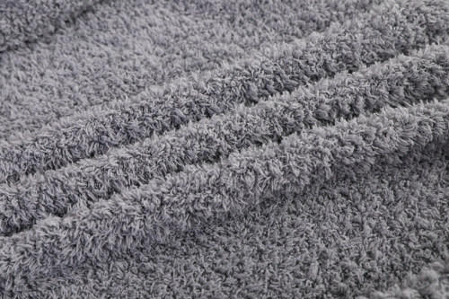 Microfiber Knitted Throw Blanket Wholesale Soft Feather Yarn Throw Blanket From China
