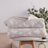 Super luxury microfiber feather yarn knit throw blanket for adult winter bedding microfiber blanket