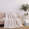 Super luxury microfiber feather yarn knit throw blanket for adult winter bedding microfiber blanket