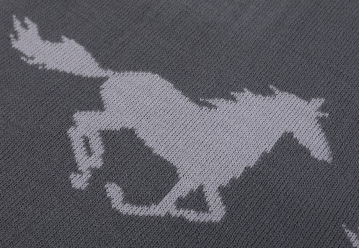 Fashion Kids Knit Blanket Wholesale Custom Knit throw Blanket with Running Horse for Boys and Girls