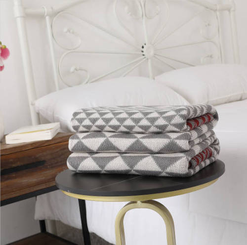 Hot Sale China Factory Design Manufacture Spring And Summer Adult Knit Throw Blanket For Bed And Sofa