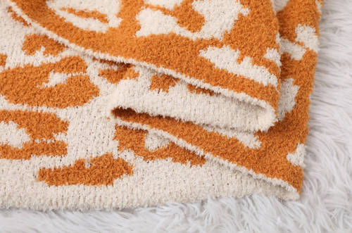 Wholesale Customized knit throw Luxury Knitted blanket Super Soft Comfortable Winter Throw Blanket