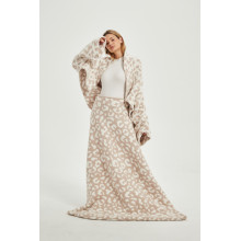Full-size Wearable Blanket Designed For Ultimate Comfort And Warmth