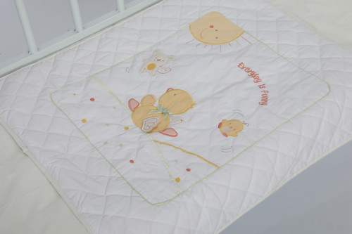 Wholesale Toddler Comforter, Lightweight and Warm Baby Crib Quilted Blanket