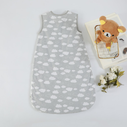 Wholesale Newborn Kids Baby Knitted Sleeping Bag With White & Gray Cloud Printing Pattern From China