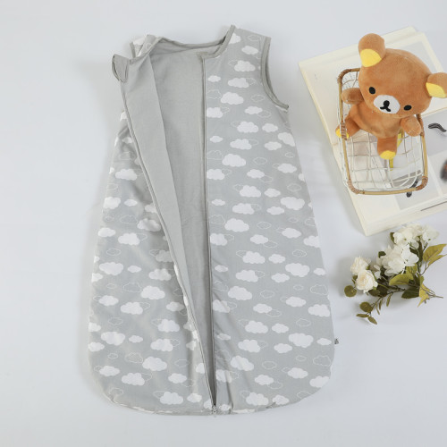 Wholesale Newborn Kids Baby Knitted Sleeping Bag With White & Gray Cloud Printing Pattern From China