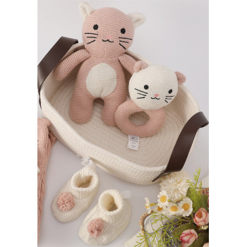 Supply Super Soft And Cute Newborn Baby Blanket Gift Set Gift Basket Set Collection For Wholsale