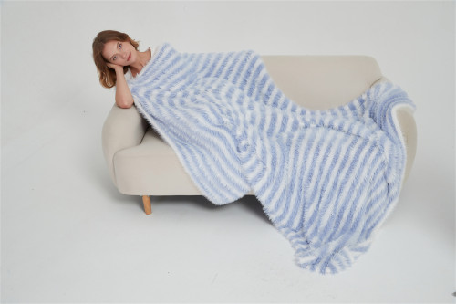 Supply Super Soft And Luxury 100% Nylon Stripe Version Faux Mink Yarn Knitted Trow Blanket From China