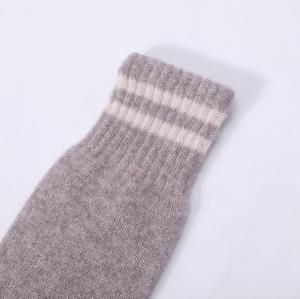 Wholesale high and ladies seamless 100% cashmere socks for fall winter from Chinese factory