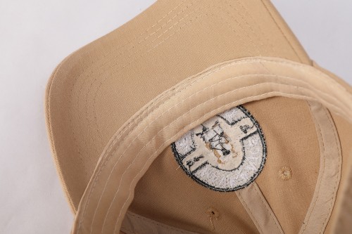Manufacturer of Hot Sale Fashional Headwear Caps Baseball Caps Woven Caps From China