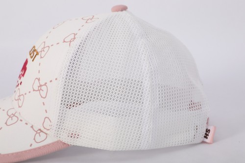 Chinese Wholesaler of Custom Headwear Woven Caps Fashion Baseball Caps For Women And Men