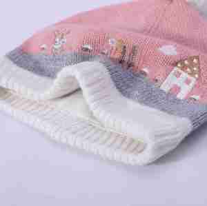 Soft Cashmere Girls's Beanie Cashmere Blend Soft Top With Cute Pompom Cashmere Beanie From China
