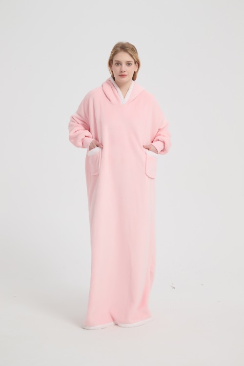 High Quality Flannel OEM Hooded Blanket FlannelFabric Hooded Blanket Wholesale From China