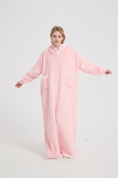 High Quality Flannel OEM Hooded Blanket FlannelFabric Hooded Blanket Wholesale From China