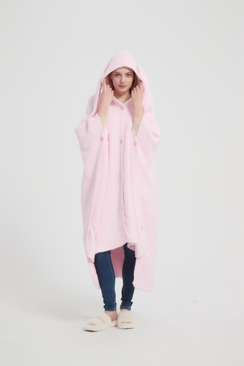 Manufacturer of Knit Hooded Wearable Blanket Hight Quality Knitted Hooded Blanket supplier From China