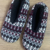Why do many girls like to buy knitted cotton slippers?
