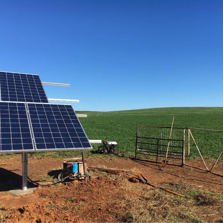 How Many Solar Panels Are Needed to Run the Solar Water Pump?