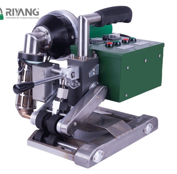 Soldador de cuña caliente de geomembrana RYG700