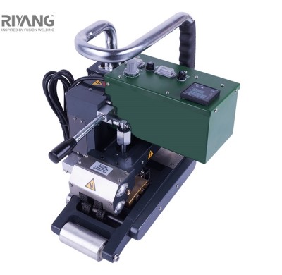 Soudeuse à air chaud géomembrane RYG900