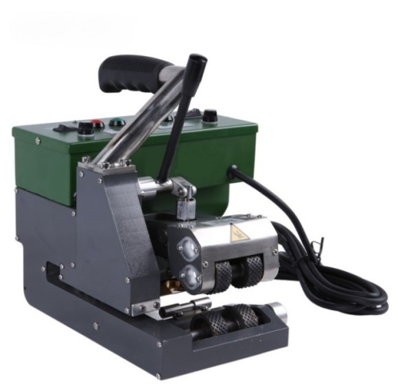 Soudeuse à coin chaud pour géomembranes RYG1200