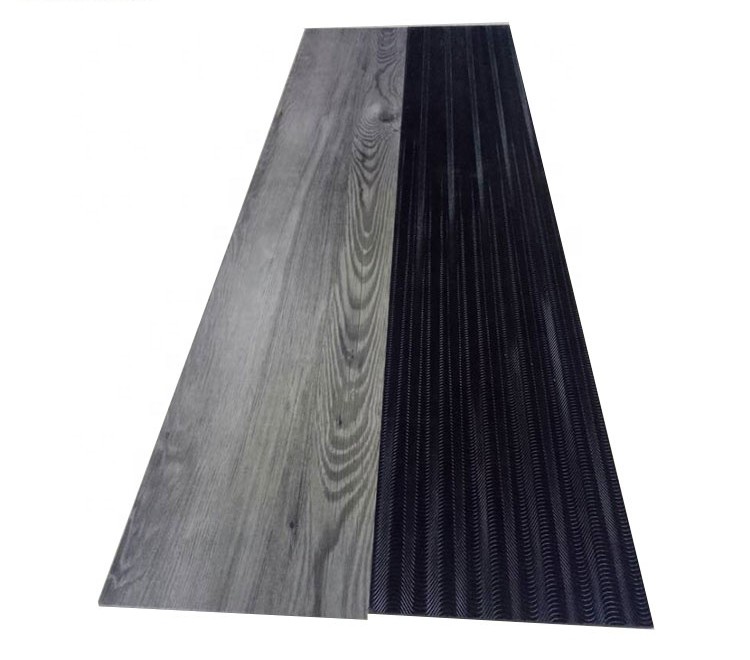 Loose lay vinyl flooring