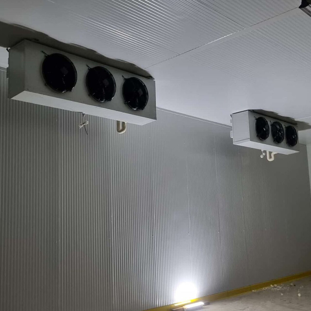 Cold storage room for pharmaceutical products