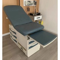 American Style Muti-Function Gynecological Examination Couch